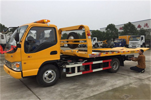 金山区哪里有拖车服务