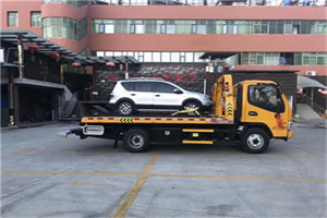 金山区汽车紧急补胎换胎救援